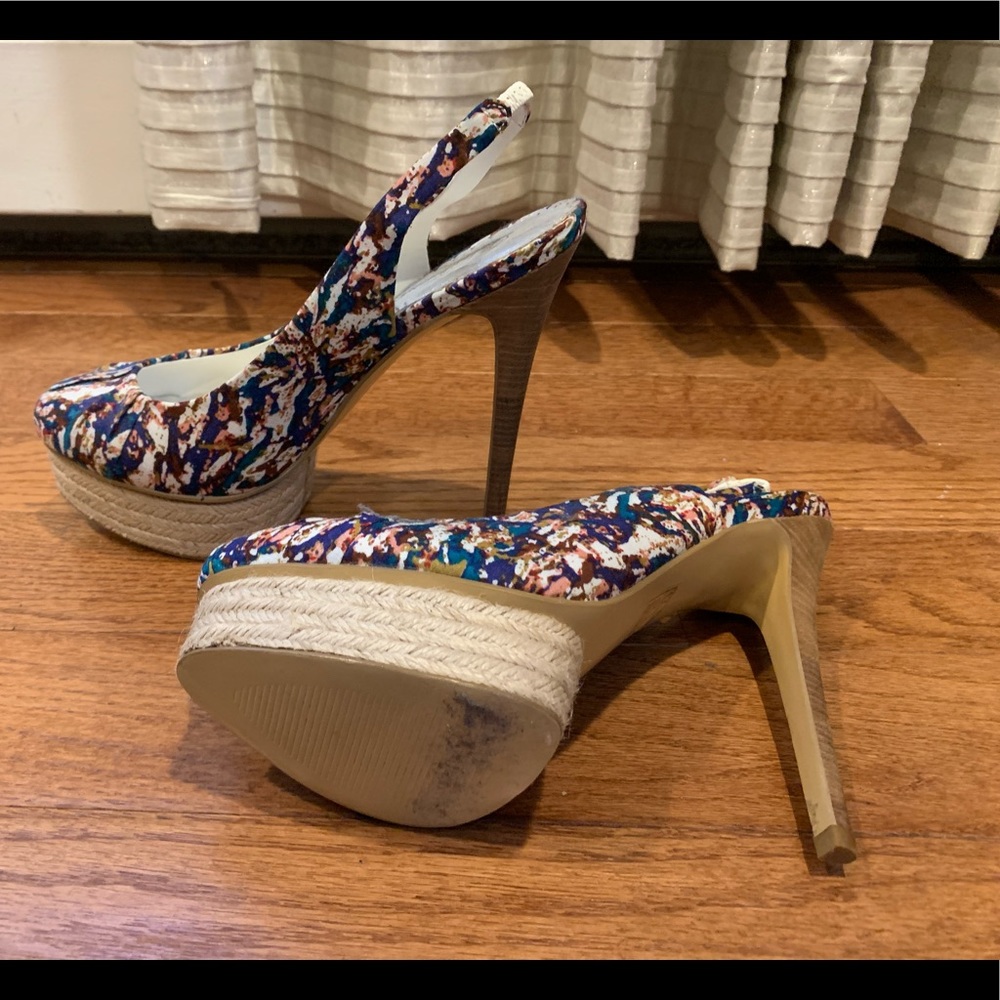 Heels - Picture 2 of 2